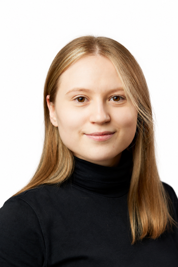 Глазунова Анастасія